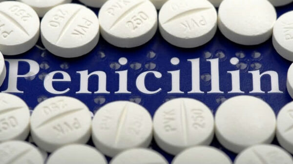Penicillin làm giảm đáng kể tiến triển của bệnh thấp tim ở trẻ em