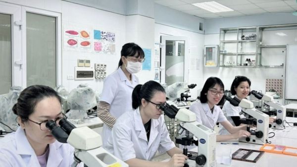 Khóa đào tạo "Nhuộm soi bệnh phẩm dịch âm đạo xác định tác nhân gây bệnh"-Khóa 1_2023